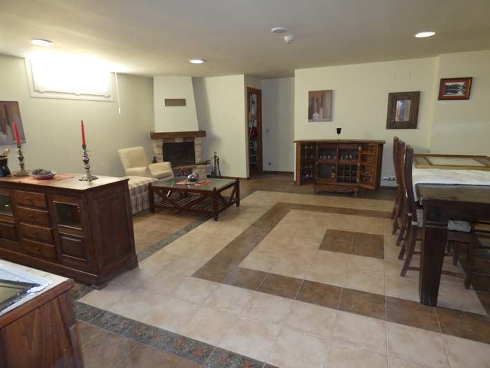 Featured image 4