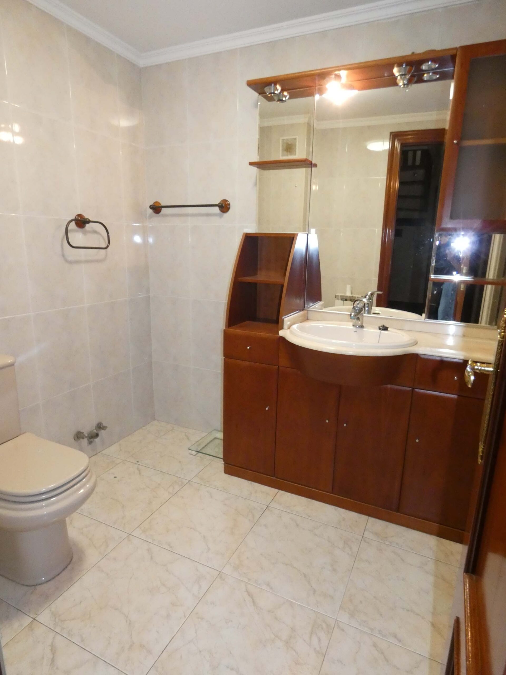 Featured image 4